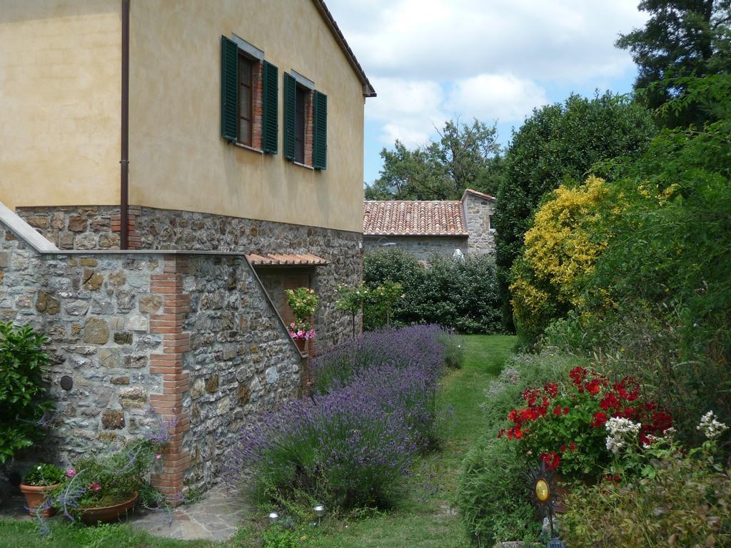 Podere Sant'Angelo Roccalbegna Habitación foto